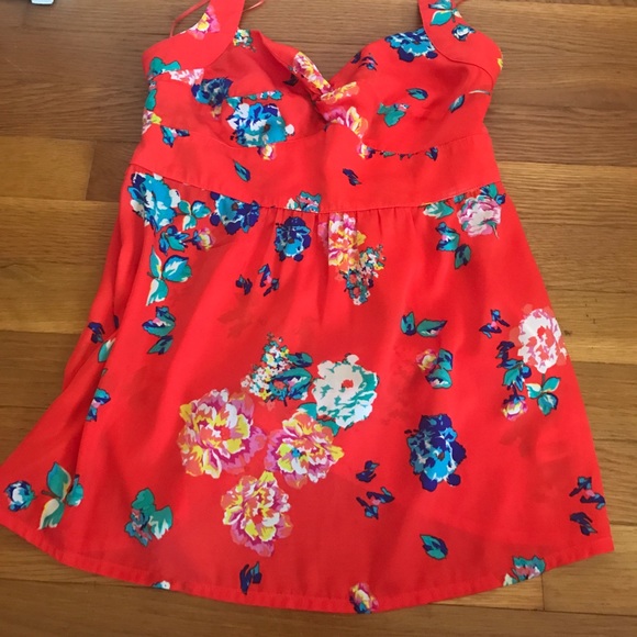 American Eagle floral tank - Picture 3 of 3